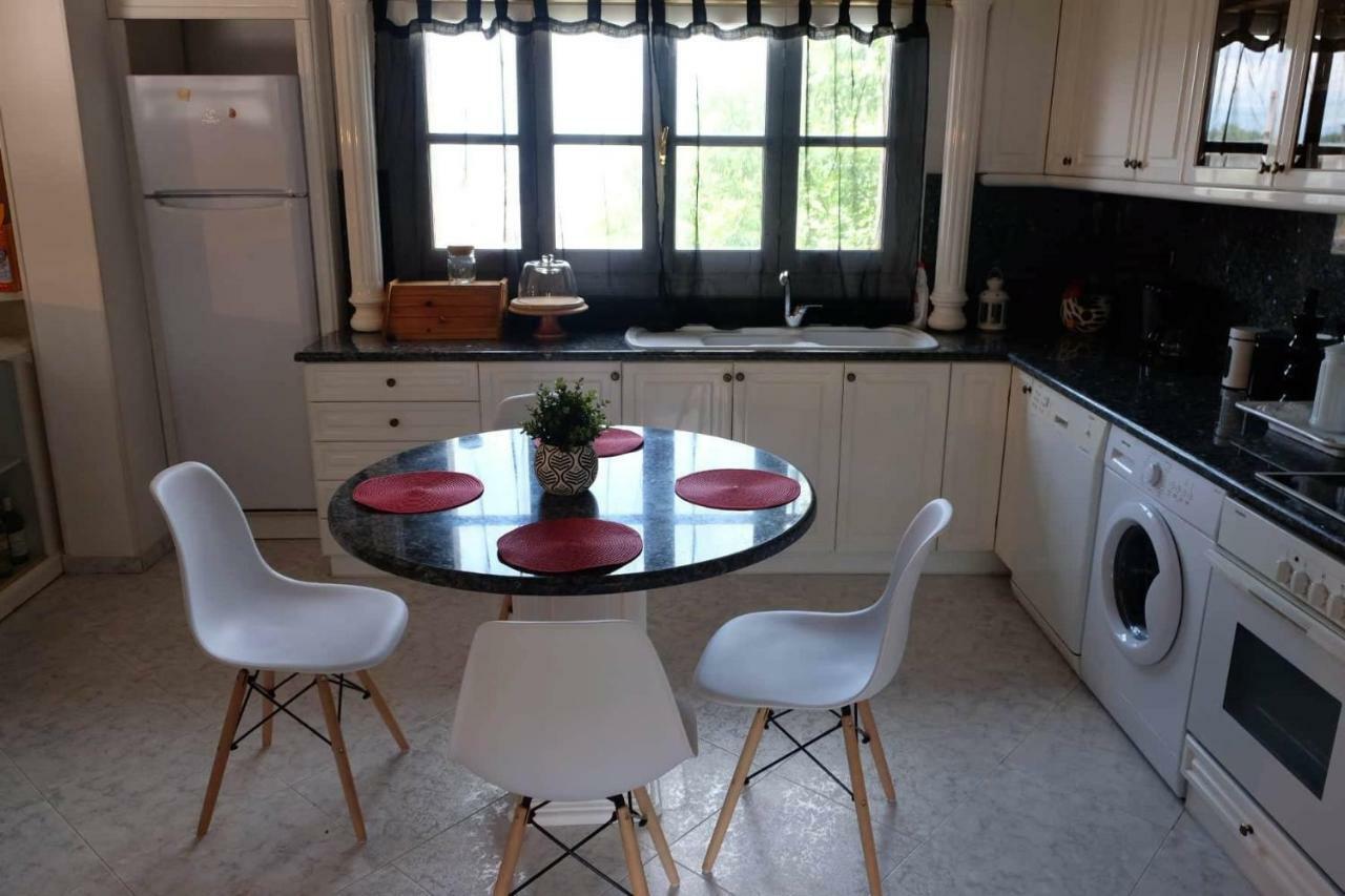 Villa Sofia Marathos  Eksteriør bilde