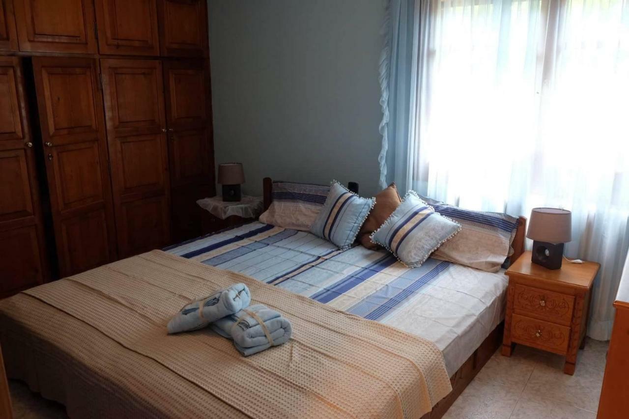 Villa Sofia Marathos  Eksteriør bilde